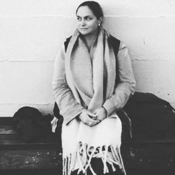 Meet your Posher, Tara - Picture 1 of 1